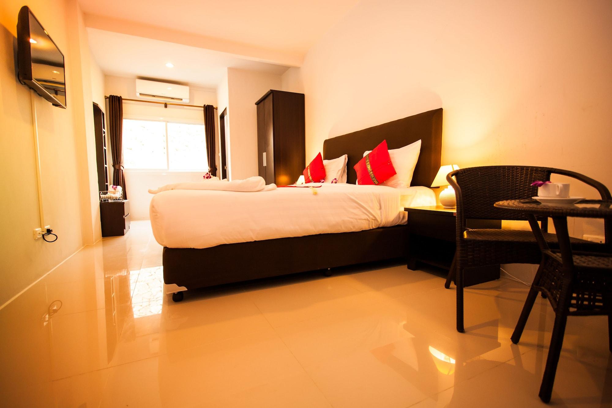 Patong Only Blue Hotel מראה חיצוני תמונה