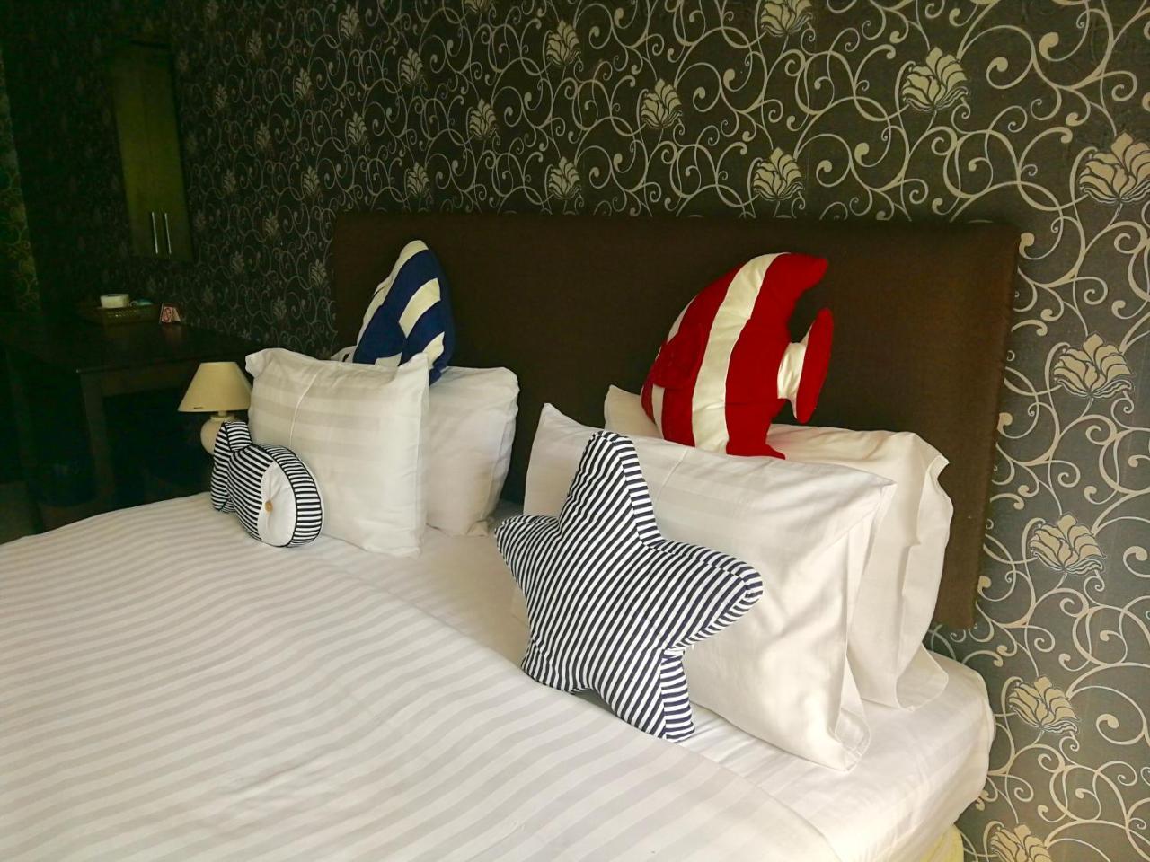Patong Only Blue Hotel מראה חיצוני תמונה